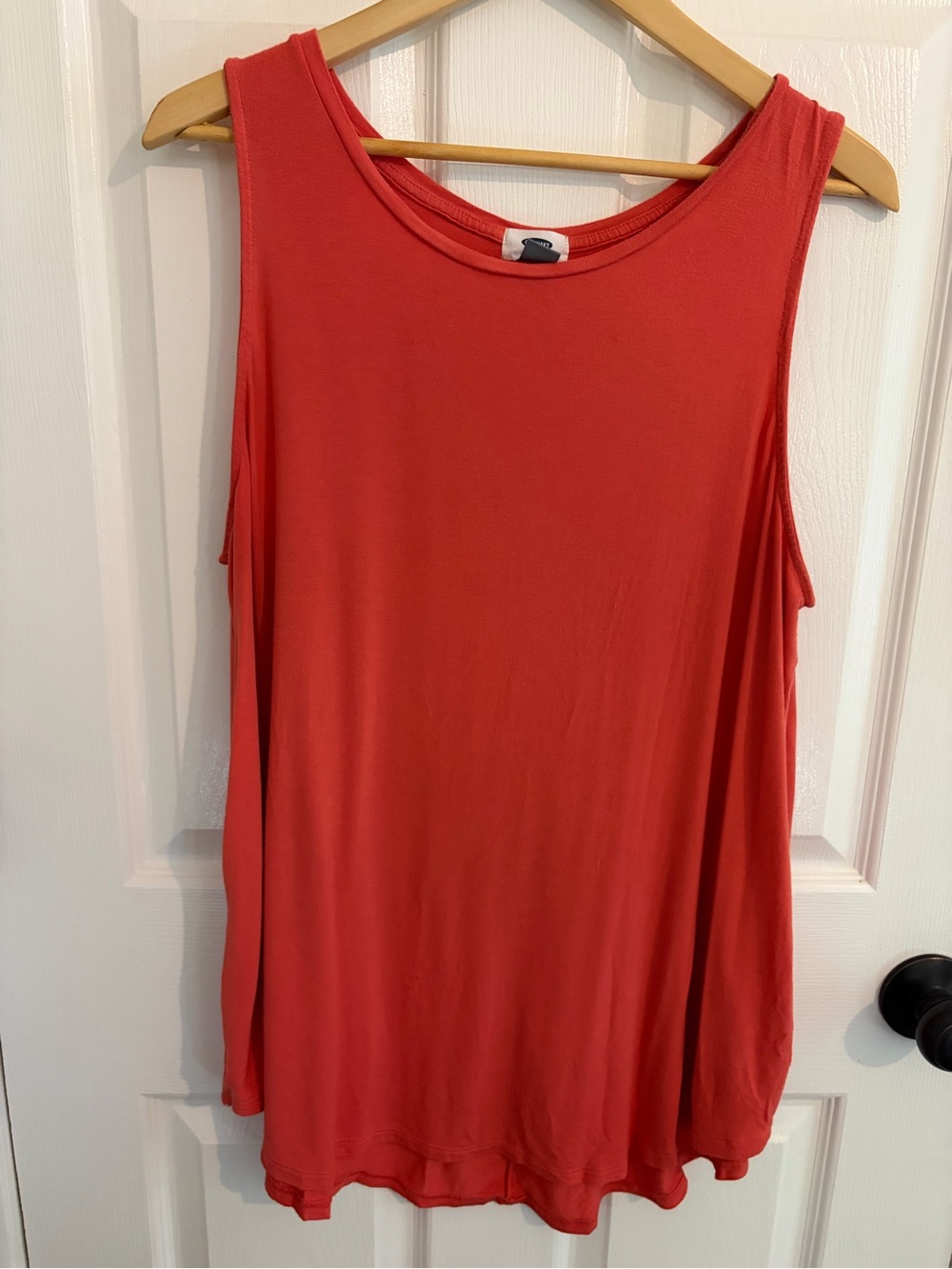 Old Navy Coral Red Sleeveless Tank Top - Size XL